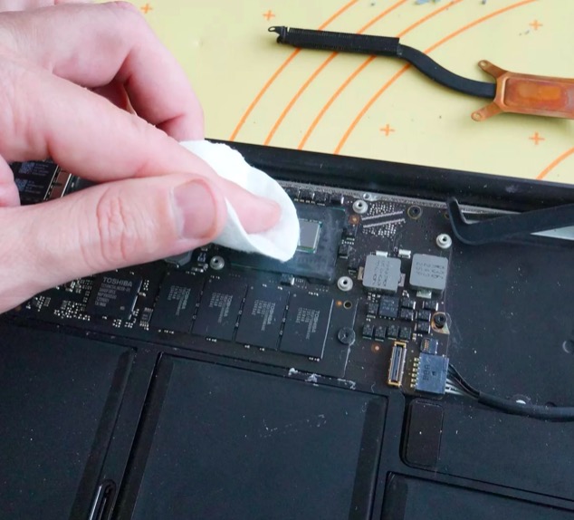 Чистка макбук от пыли в районе Восточное Бирюлево города Москвы Чистка макбук от пыли